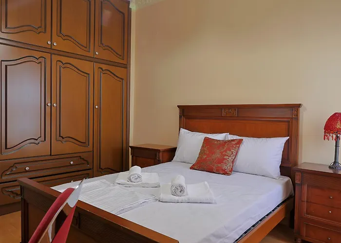 Evelin Villa Andromáchi