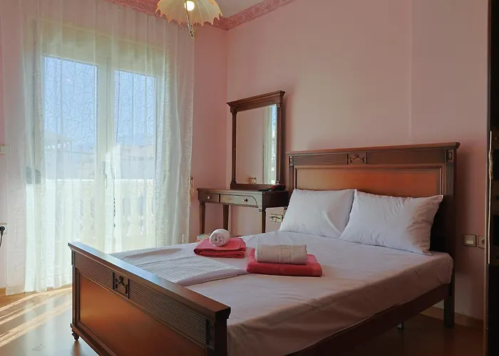 Evelin * Andromáchi